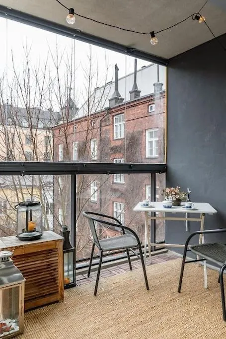 2Bedroom & Spa In Heart Of City - 90 Square Meters ヘルシンキ 0*,  フィンランド
