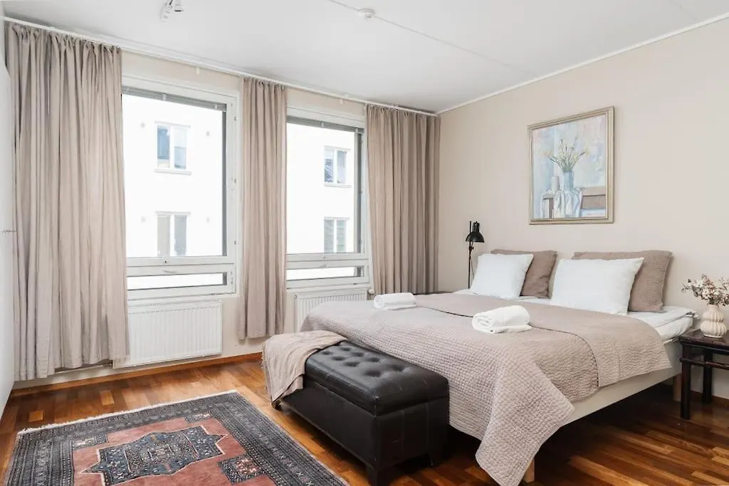 2Bedroom & Spa In Heart Of City - 90 Square Meters ヘルシンキ